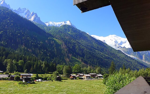 Le Bois du Bouchet 15926