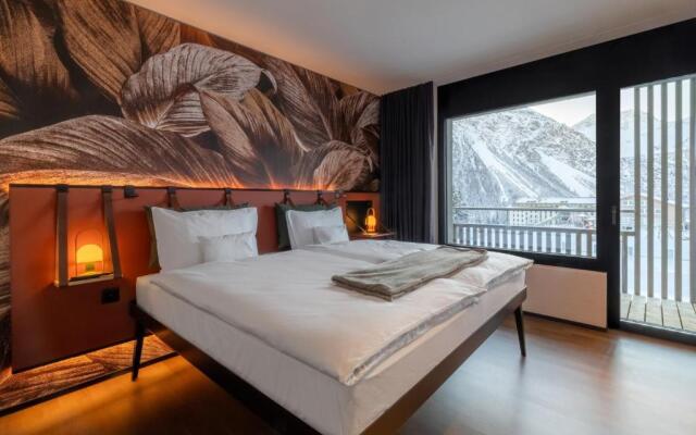 AVES Hotel & Apartment Arosa