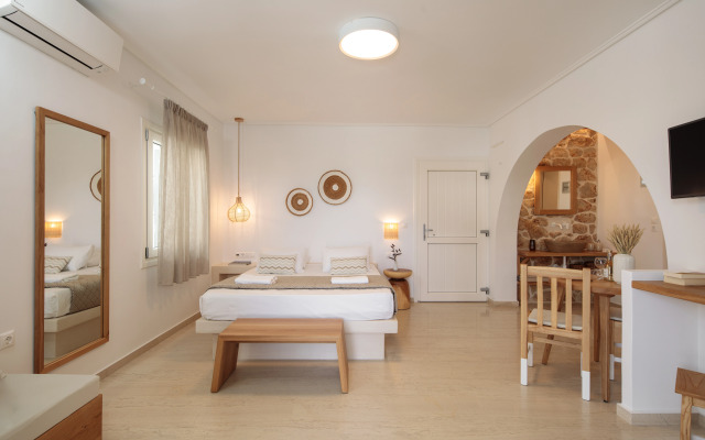 Proteas Hotel & Suites