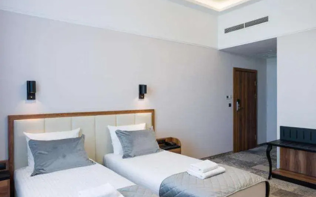 Sky Hotel Kraków