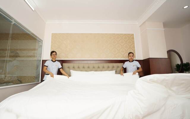 SeaStar Hotel Ha Long