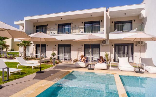 B&D Luxury Suites