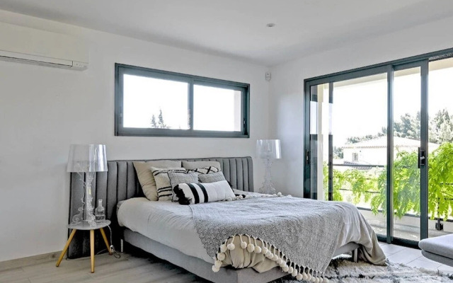 Sublime Suite Piscine et Jacuzzi