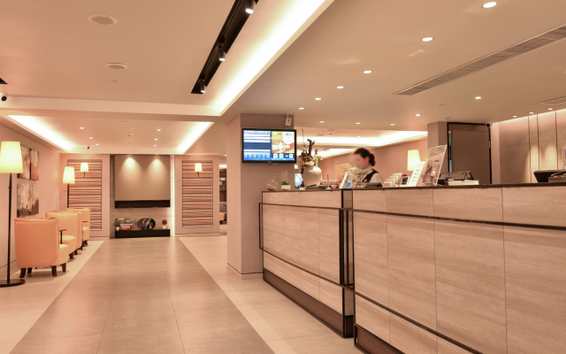 Home Inns Plus Shanghai Xujiahui Branch