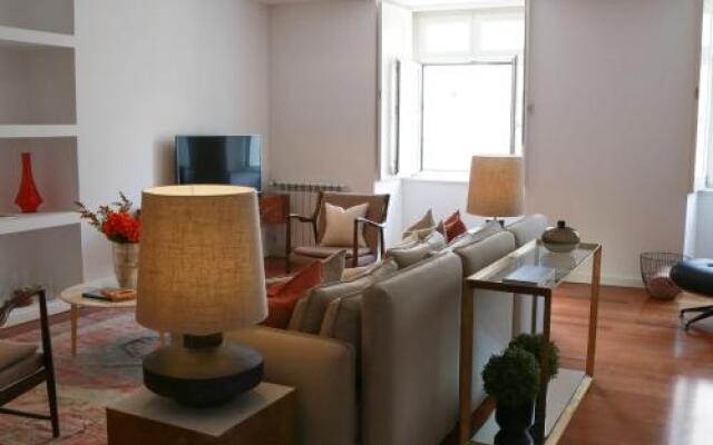 Lovelystay - Chiado 3Bedroom Wonder