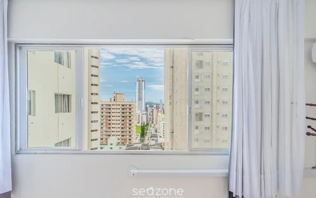 Well-located ap in Beachfront Condominium Iptr0171