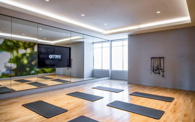 Global Luxury Suites East Boston