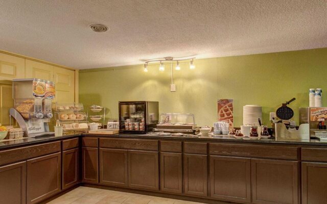 Quality Inn Barre - Montpelier