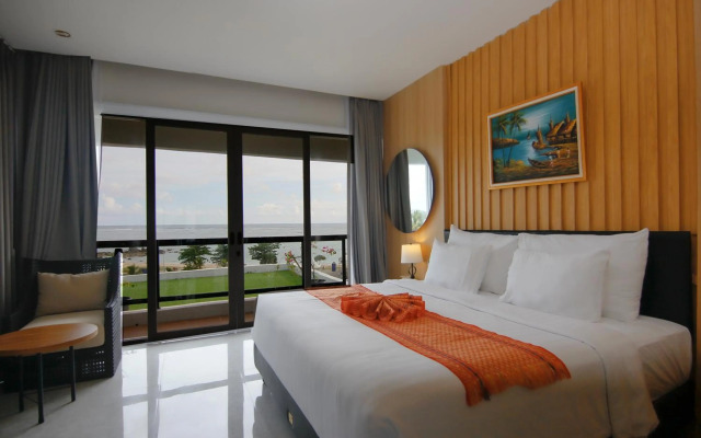 Raja Hotel Kuta Mandalika Resort & Convention