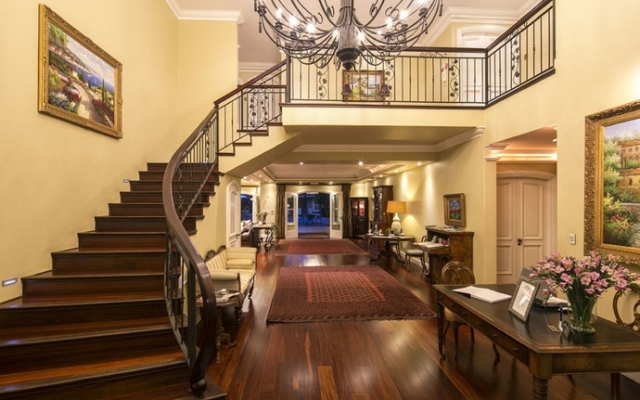 Hotel Vouzas