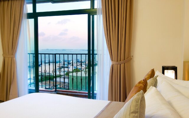 Mookai Suites