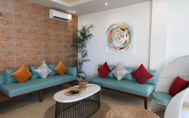 Royal Orchid Lodge