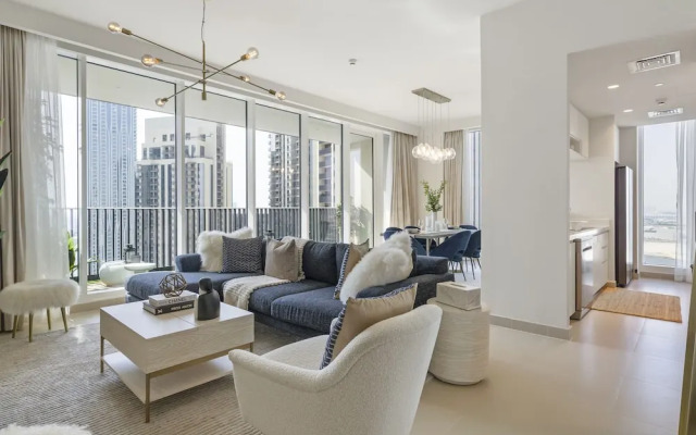 Spacious Apt With Incredible Canal and Park Views