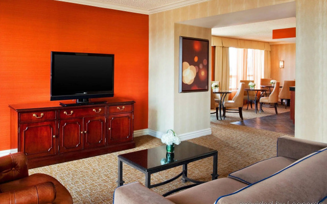 Sheraton Suites Old Town Alexandria