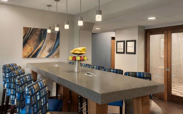 Hampton Inn Appleton-Fox River Mall Area