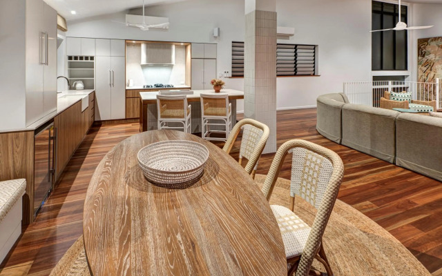 Point Blue on Hamilton Island