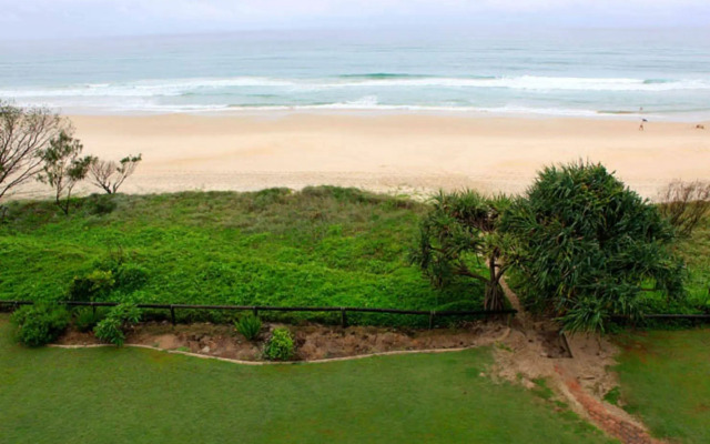 Pacific Surf