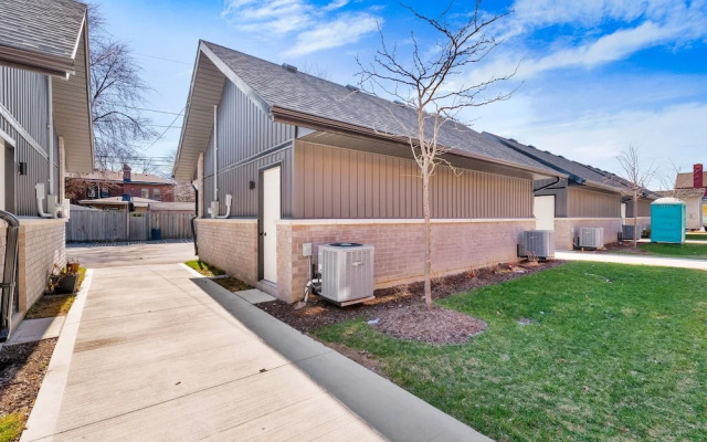 Marvelous New Townhomes for 16 guests