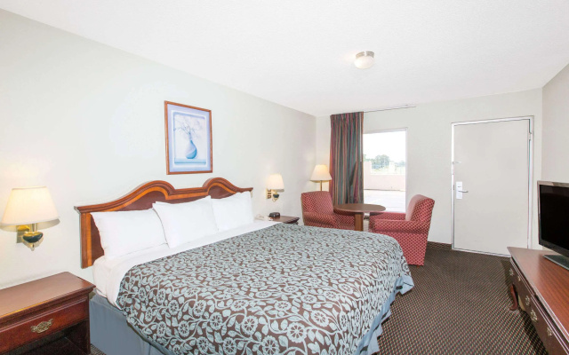 Days Inn by Wyndham West Point