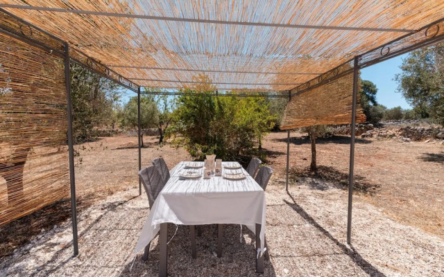 Trullo Calamo tra Mare e Citt