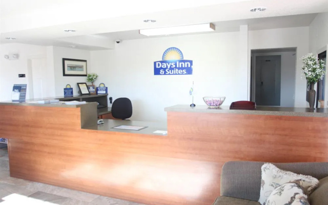 Days Inn & Suites Needles
