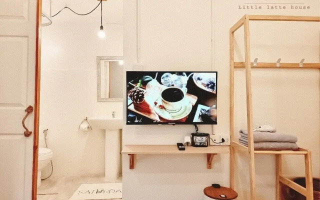 Little Latte House
