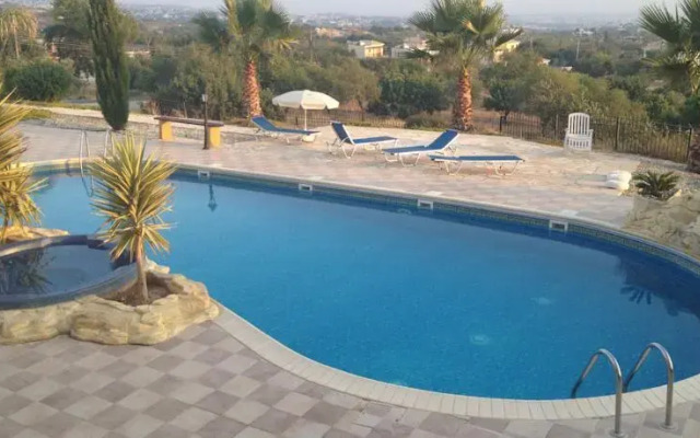 Leda Heights Resort