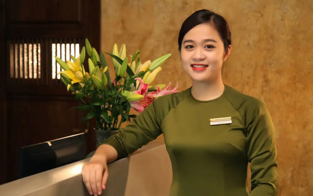 Draha Halong Hotel - Serenity, Charm and Nature - Preferred by Western Travelers