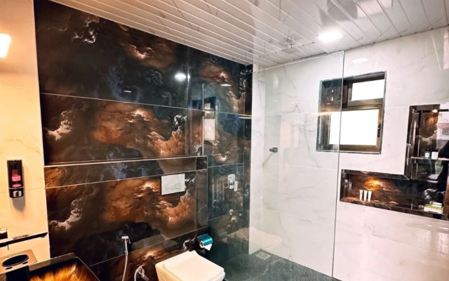 Sky High By Joy Suites