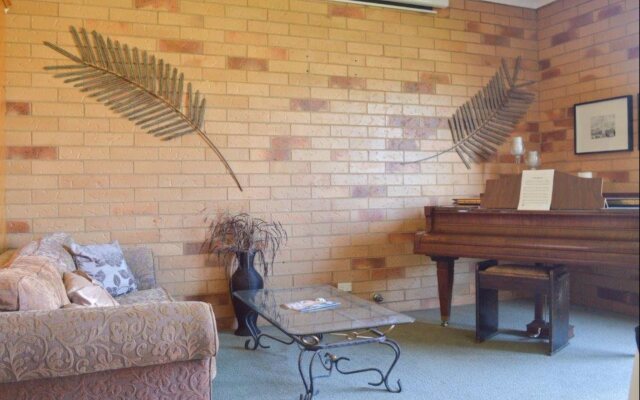 North Parkes Motel