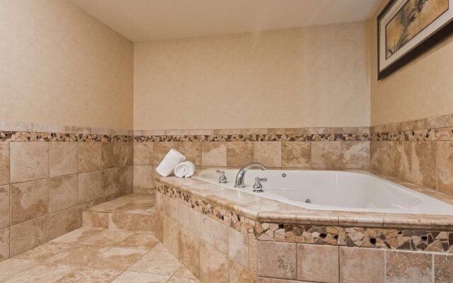 Best Western Plus Berkshire Hills Inn & Suites