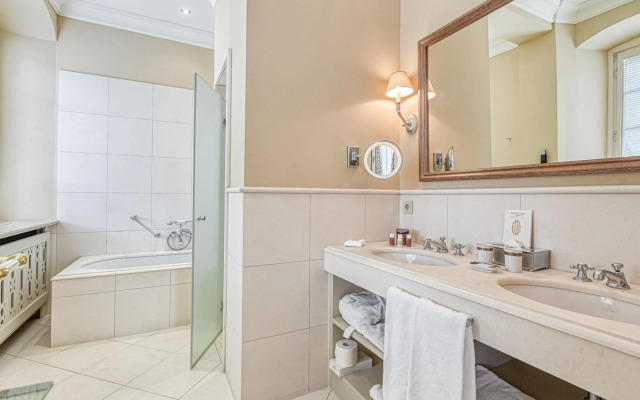 Wald & Schlosshotel Friedrichsruhe