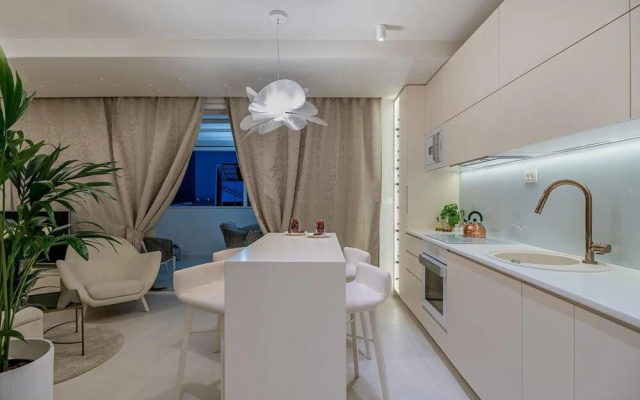 Levelup Apartment Split