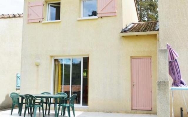 House Salavas - 6 Pers, 50 M2, 3/2