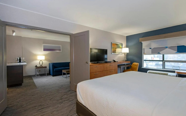 Holiday Inn Express Kamloops by IHG