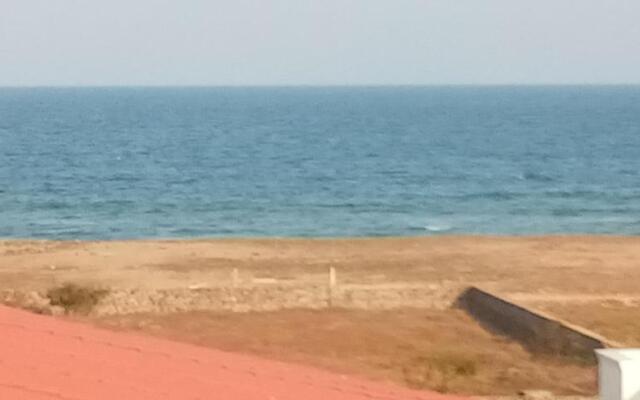 Meya Beach Walk Hotel