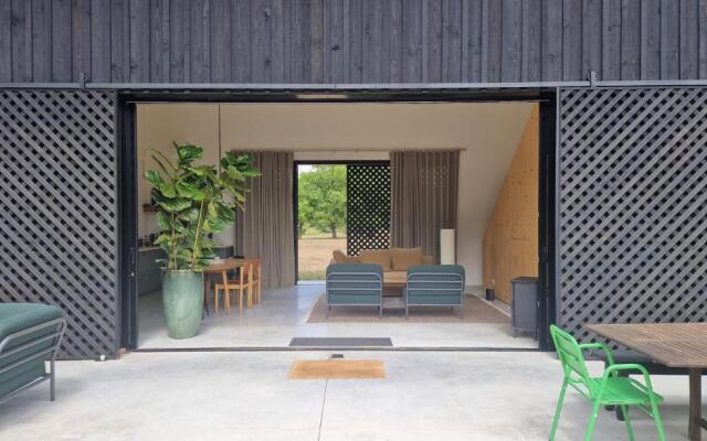La Maison dans l'Airial, maison d'architecte en pleine nature