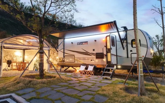 Sokcho Supuro Caravan