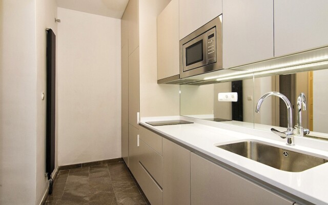 Bright and Elegant 3BR Exclusive Retreat