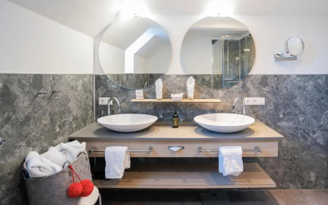 Kaisers Tanne - Premium Alles Inklusive Hotel