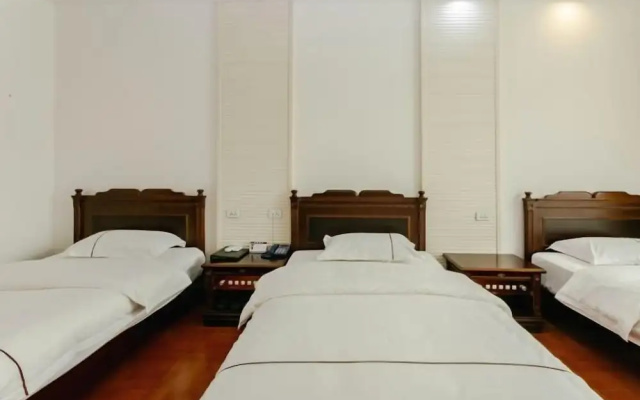 Jinliyuan Hotel – Guest Rooms – Qiannan