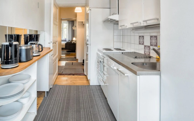 Kotimaailma Helsinki Runeberginkatu 17