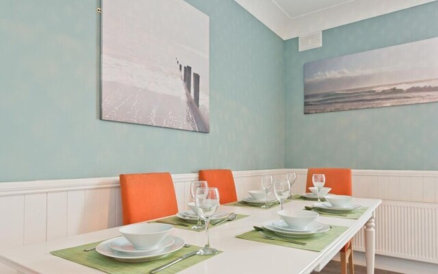 Sweet Inn - Gorgeous Howth I