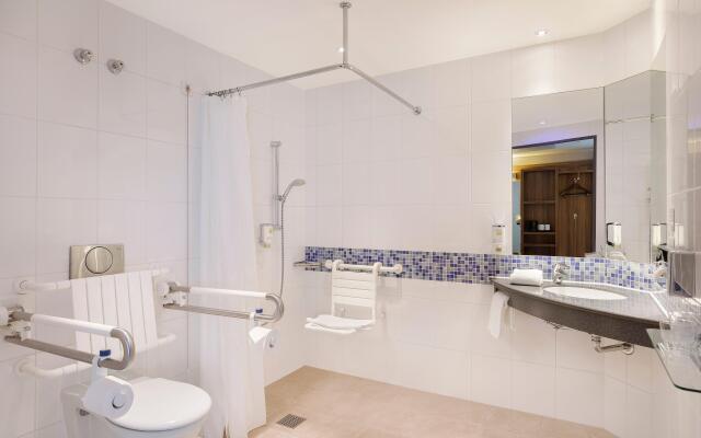 Holiday Inn Express Bremen Airport by IHG