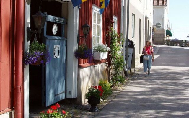 Garvaregården Hotel and B&B