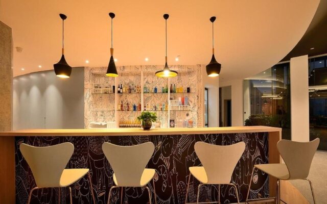 ibis Shanghai New Hongqiao