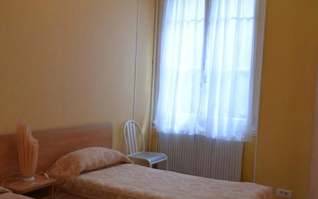 Hotel Montfort