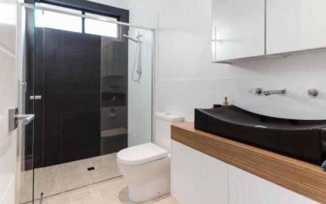 Great Ness Beachhouse - WiFi - Pet-Friendly