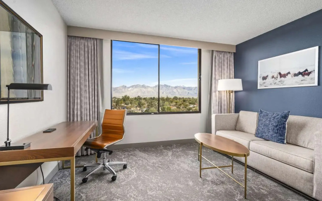 DoubleTree by Hilton Tucson - Reid Park