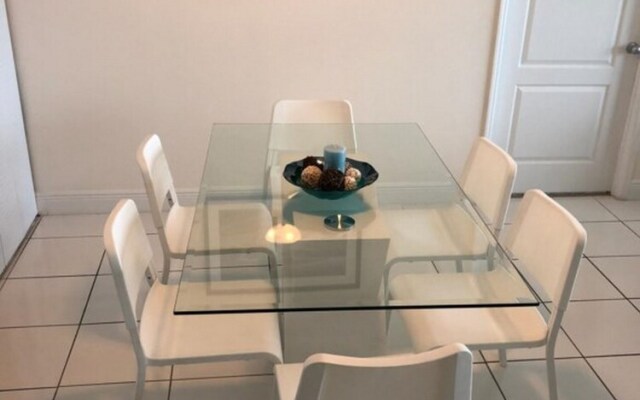 Sunny Isles 2 Bedroom